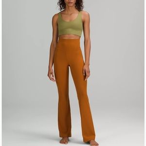 Lululemon Groove Super-High-Rise Flared Pant Nulu